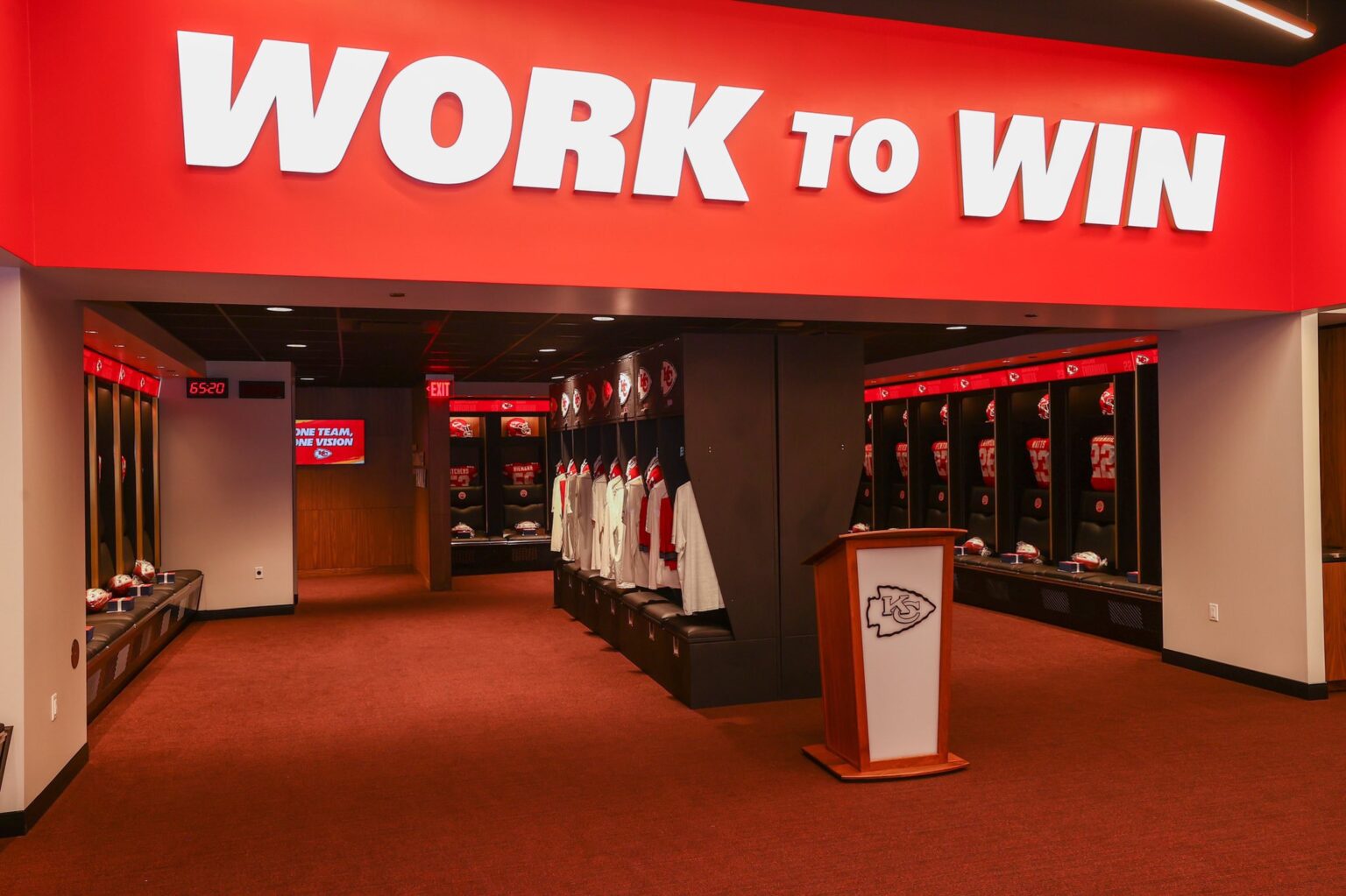 Watch Tour of improved Chiefs locker room & unveiling of GEHA Field